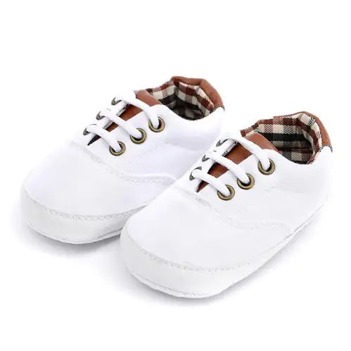 Solid canvas shoes for toddlers and baby boys
